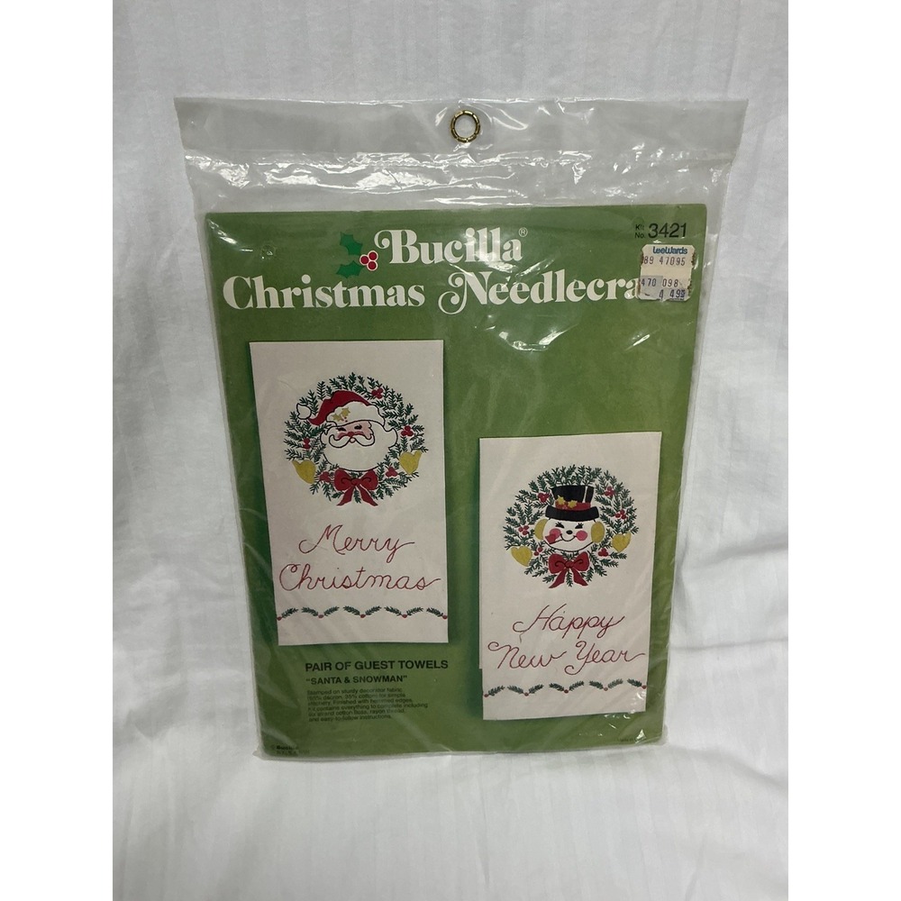 Bucilla Christmas Needlecraft Pair of Guest Towels SANTA&SNOWMAN 3421 STMPD New